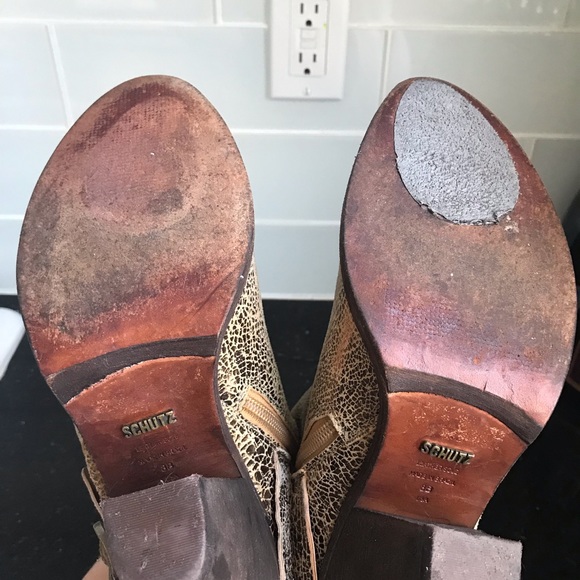 Seychelles Gold Booties - Picture 4 of 6